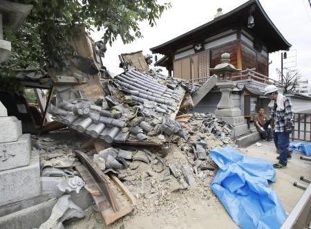 Hotlines to support Vietnamese citizens in Japan