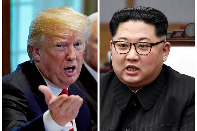US President and DPRK’s leader hold private meeting