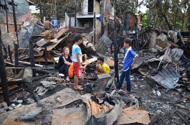 Normal life returns to Vietnamese Cambodians affected by blaze