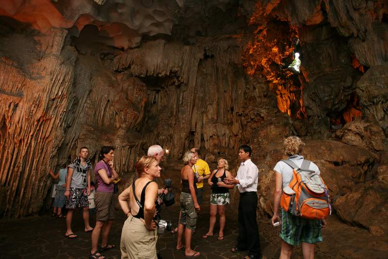 Two Vietnam s caves among Top natural wonders in Southeast Asia