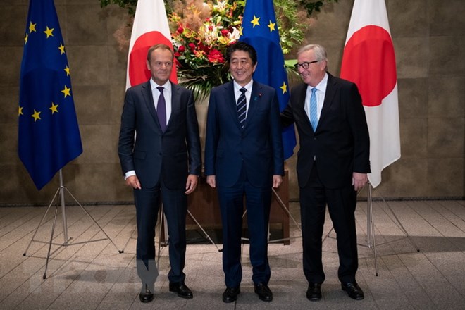 Japan, EU sign free trade agreement