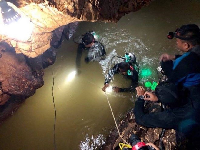 Thailand Official admits big challenges in cave rescue operation
