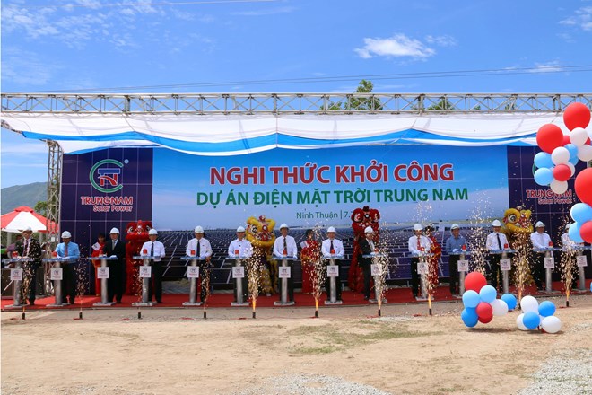 Work on VND5 trillion solar power plant starts in Ninh Thuan