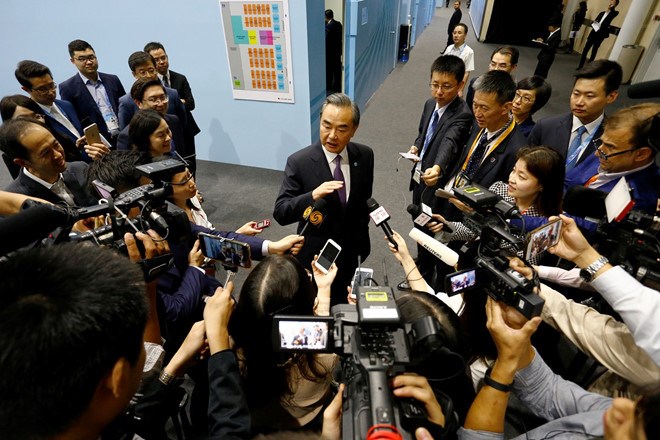 China proposes principles for future EAS development
