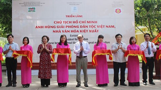 Exhibition on President Ho Chi Minh in Nghe An