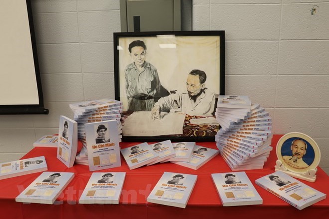 New book on President Ho Chi Minh debuts in Canada