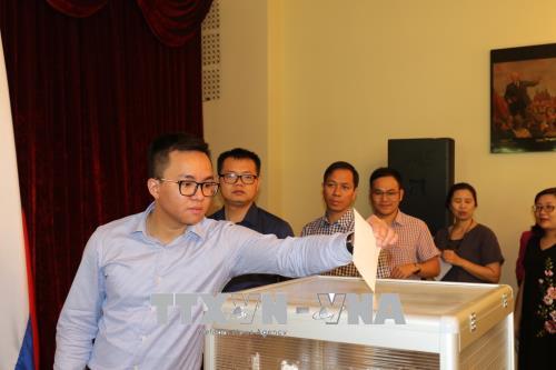 Vietnamese Embassy in Russia supports Lao people after dam collapse