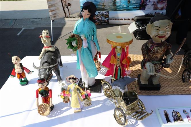 Vietnam joins Canadian National Exhibition