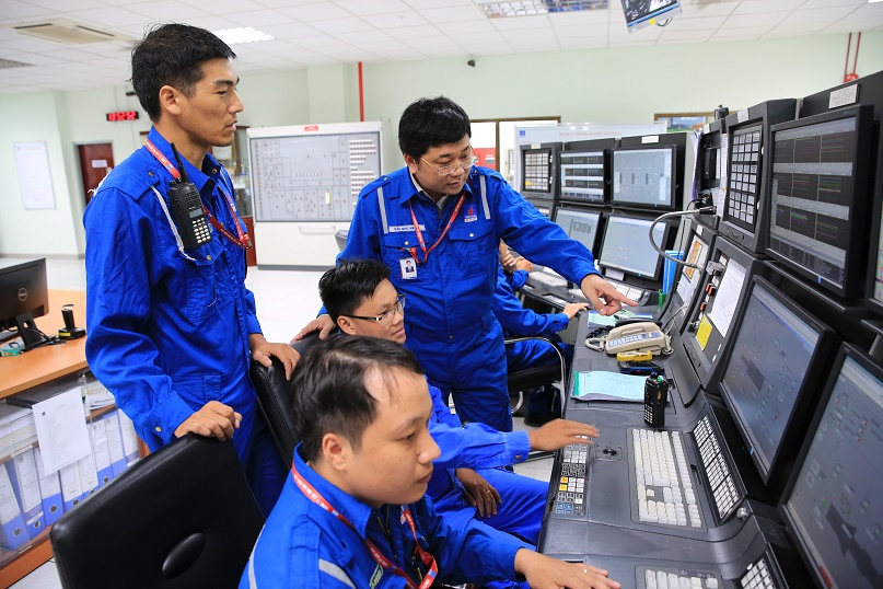 IPO of Dung Quat Oil Refinery New momentum for oil and gas sector