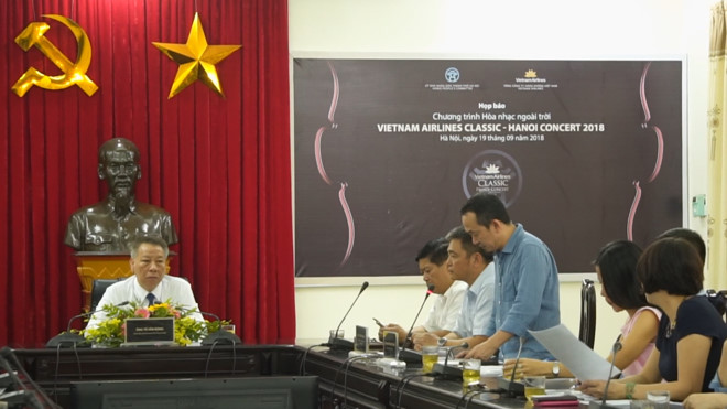 London Symphony Orchestra to perform at Hanoi s pedestrian street