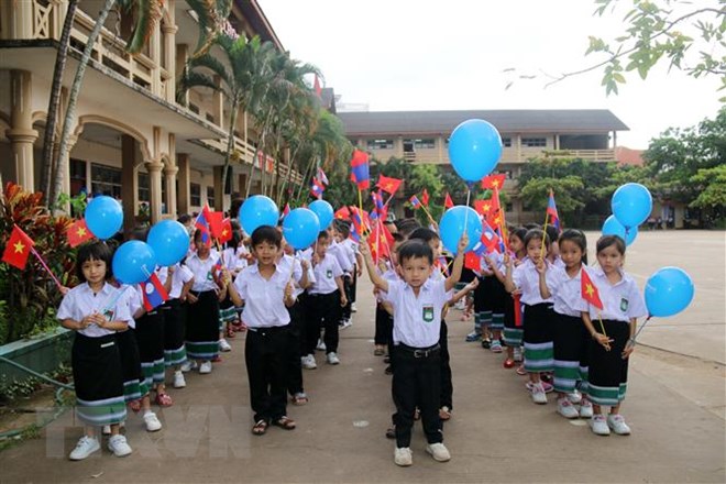 Nguyen Du bilingual school in Vientiane launches new school year