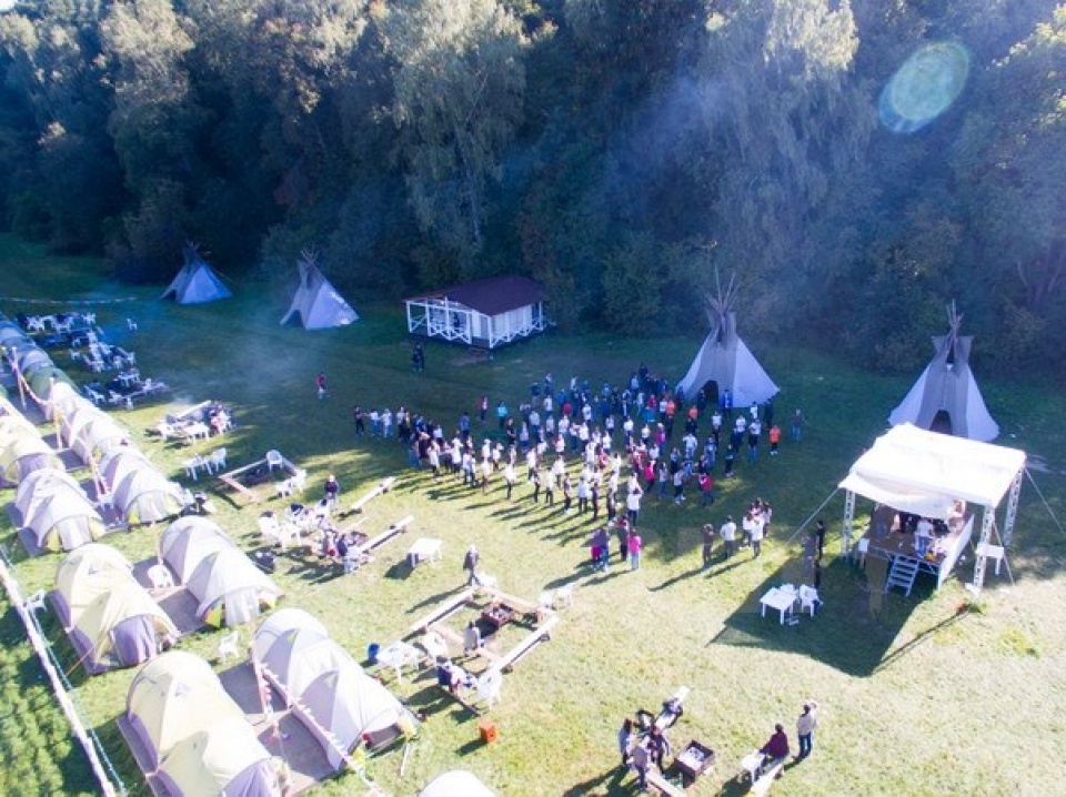 Russian summer camp helps connect overseas Vietnamese students