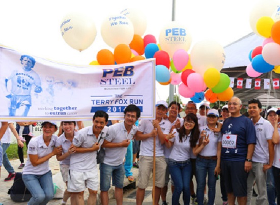 Run raises funds for cancer research