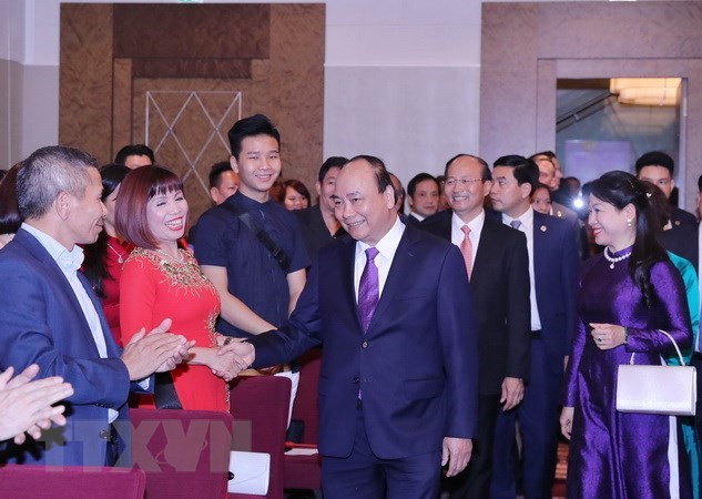 PM meets overseas Vietnamese in Austria