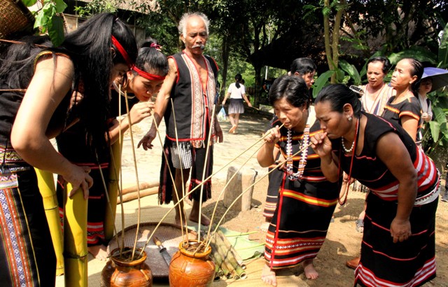 New rice celebration of Xo Dang ethnic minority reinstated in Hanoi