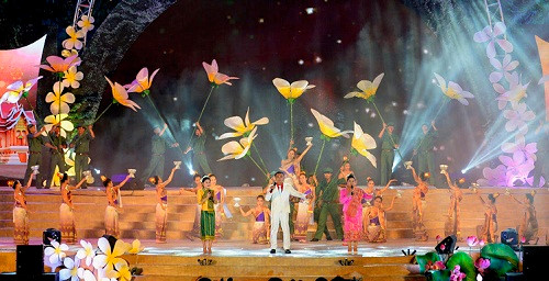 Promoting Son La’s traditional culture in Laos
