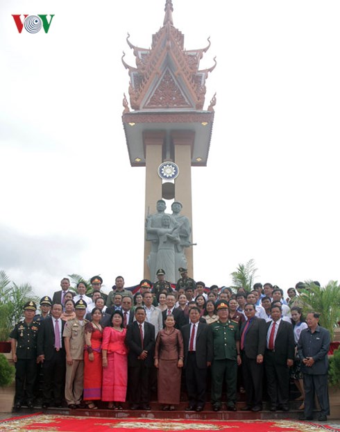 Vietnam - Cambodia Friendship Monument in Kep inaugurated