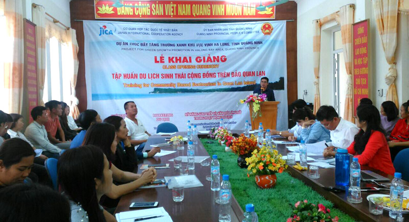 Training course on community ecotourism opens on Quan Lan island