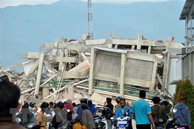 International help for earthquake and tsunami victims in Indonesia