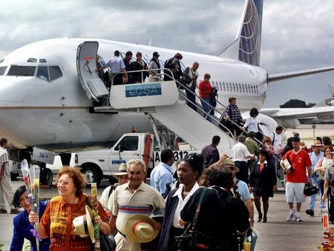 Over 40,000 Cuban expats seek to repatriate