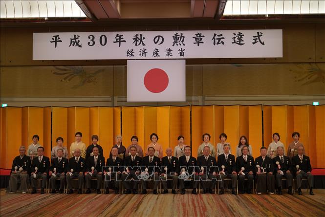 An Overseas Vietnamese in Japan presented Order of the Rising Sun
