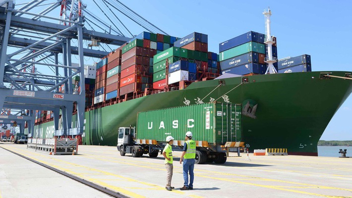 Vietnam - France trade surplus exceeds USD2 billion