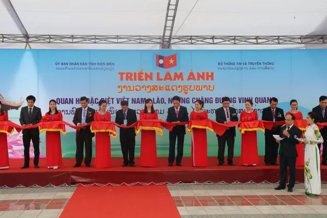 Vietnam-Laos special friendship festival kicks off