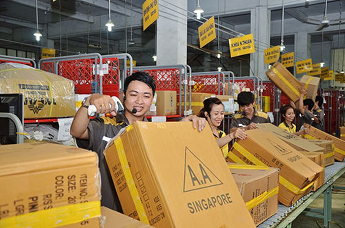 Vietnam Post earns over USD1 billion revenue
