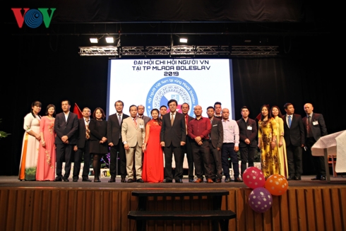 Vietnamese in Central Czech Republic make efforts to integrate and look toward the homeland
