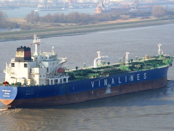 Vietnam National Shipping Lines surpasses all targets in 2018