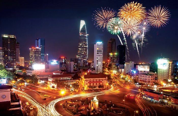 Fireworks displays on lunar New Year’s Eve 2019