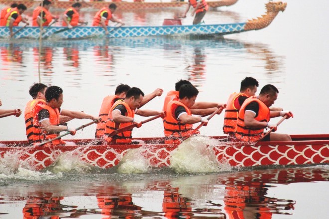 International competitors to join Open Hanoi Dragon Boat Race 2019