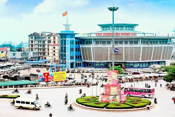 Mong Cai city welcomes 24,000 tourists on first five days of Tet