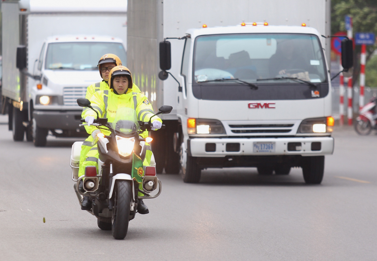 Soldiers and police deployed to ensure security for 2nd US - DPRK Summit