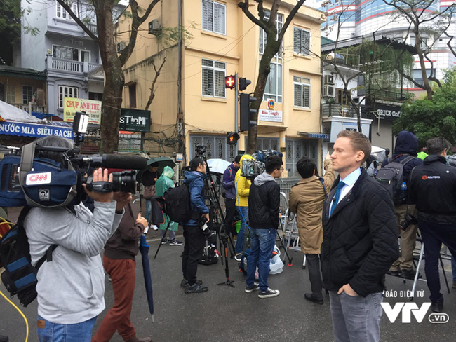 DPRK - US summit Foreign reporters offered free air tickets and hotel rooms