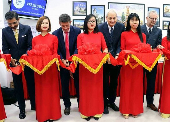 Centre for visa applications to Europe launched in Da Nang
