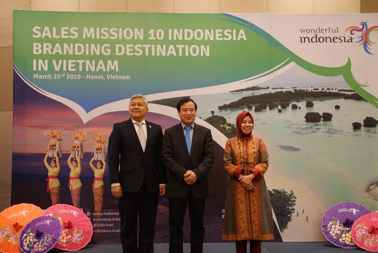 Ministry of Tourism of Indonesia holds sales missions in two big cities in Vietnam