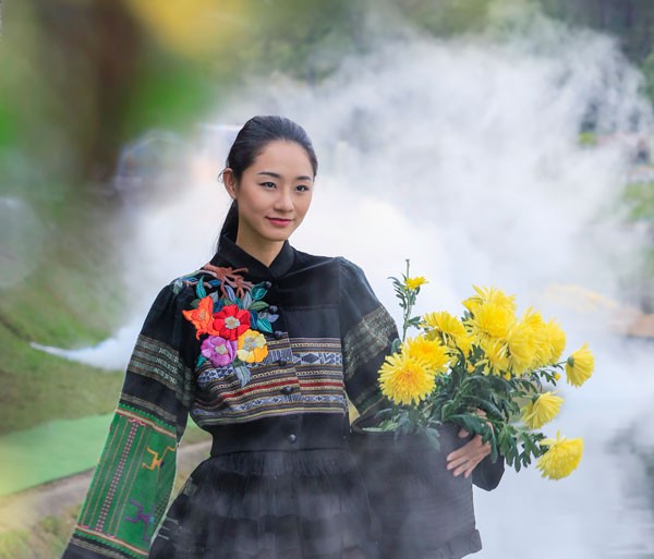K ho and Chau Ma ethnic brocade weaving to be honoured at Hue traditional handicraft festival 2019