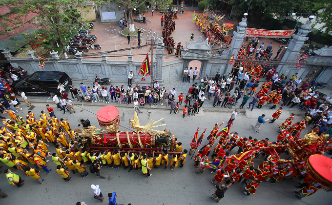 Firecracker Procession Festival in the northern province of Bac Ninh