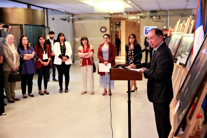 Photo exhibition highlights Vietnam-Chile relations