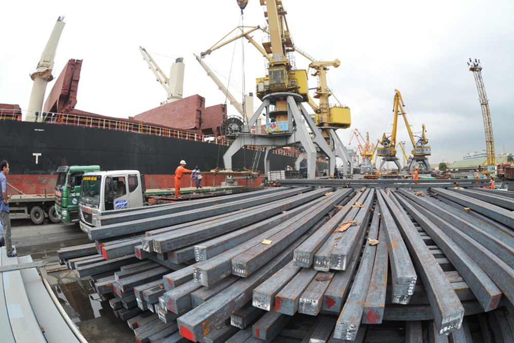 Export turnover to Laos rises sharply