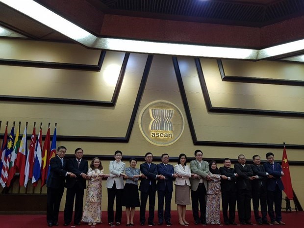 ASEAN, China enhance multifaceted cooperation