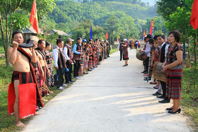 Cultural exchange of ethnic groups in Vietnam-Laos border area in May