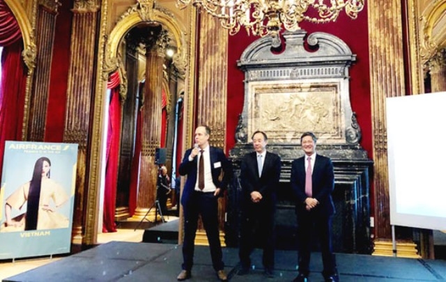 Vietnam Airlines, Air France aim to better serve customers