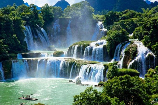 Two Vietnamese waterfalls among world’s most beautiful MSN
