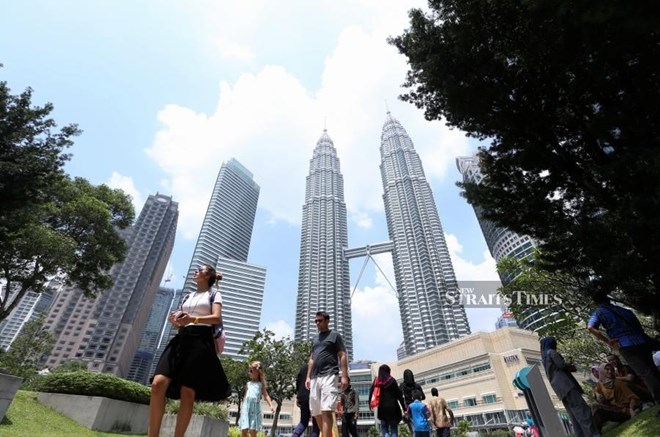 Malaysia’s economy grows 4 5 percent in Q1