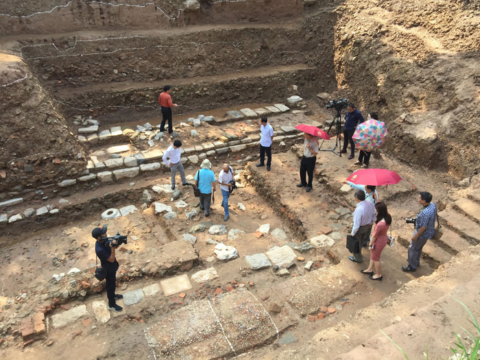 More artifacts discovered during Thang Long Imperial Citadel