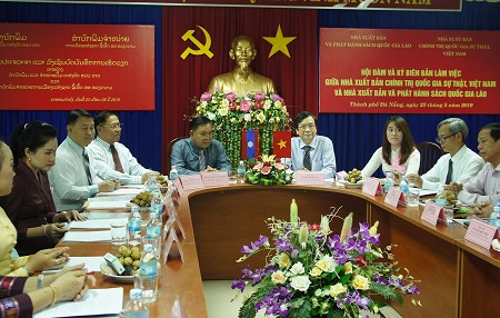 Vietnam, Laos cooperation on publishing signed