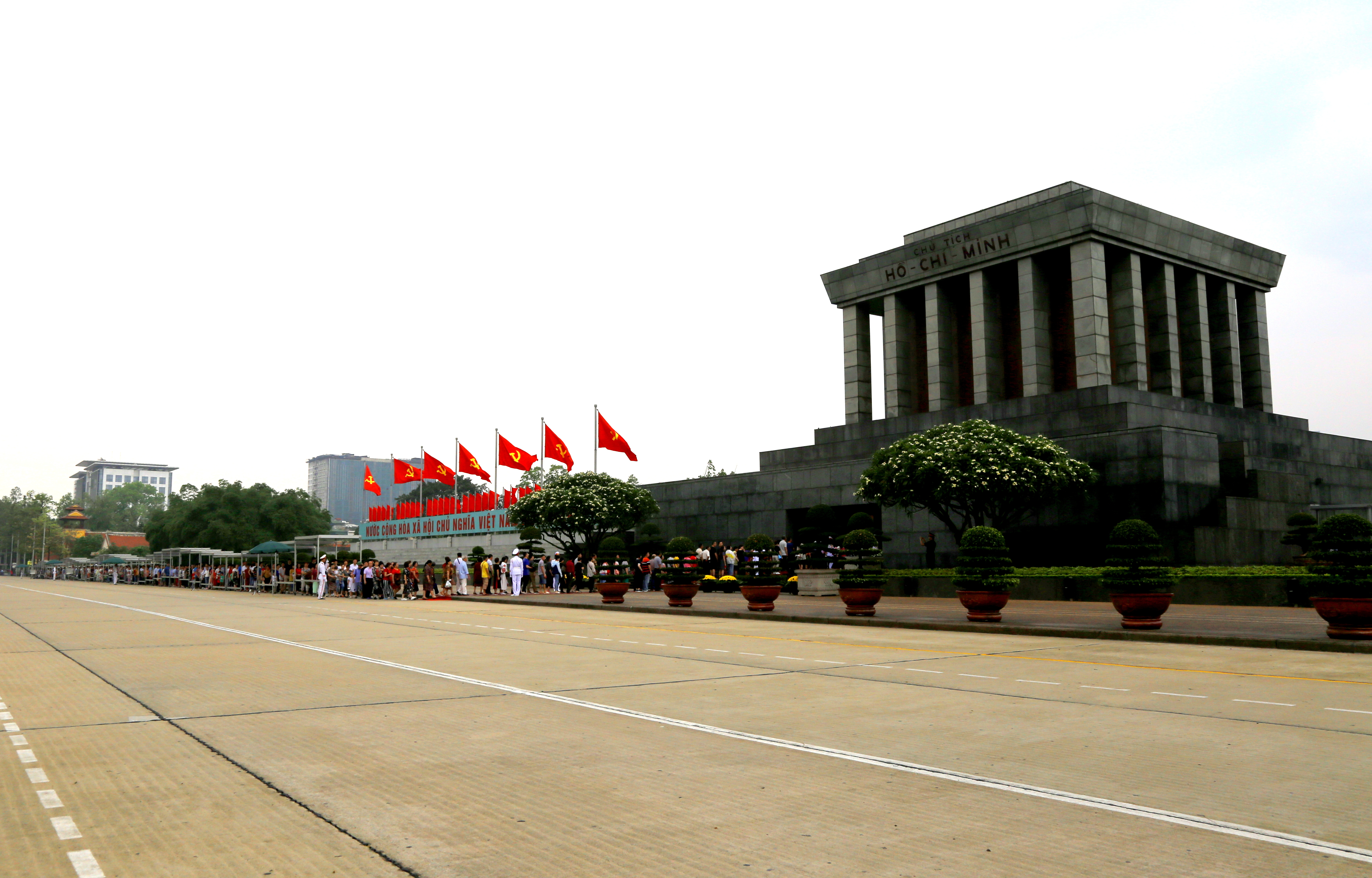 Over 45,600 arrivals to President Ho Chi Minh’s Mausoleum