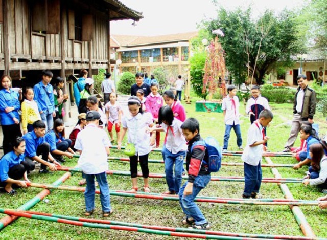 Special program for children at Museum of the Cultures of Vietnam s Ethnic Groups
